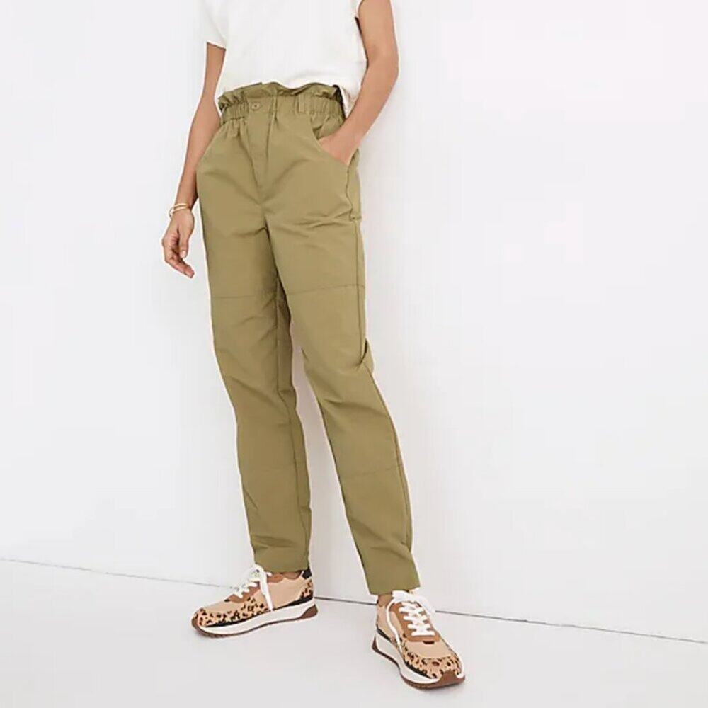 Madewell Ripstop Pull-On Paperbag Pants in Olive Surplus